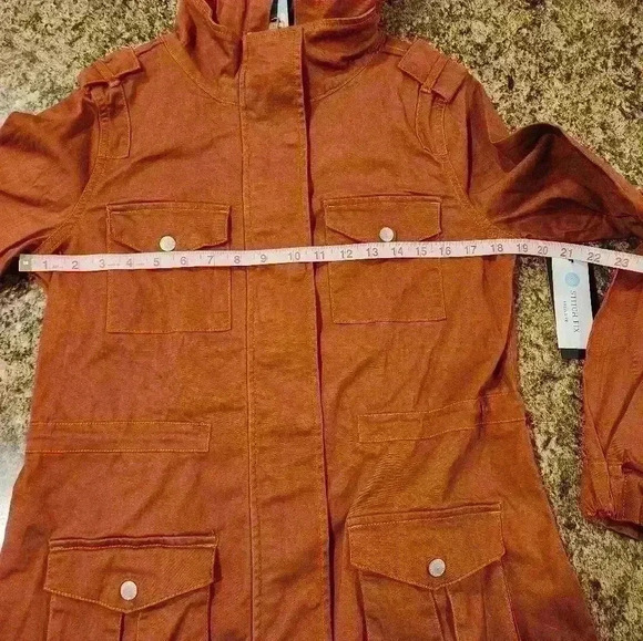 TINSEL Chapleen Canvas Cargo Jacket with Detachable Hood in Burnt Orange $98 - Picture 11 of 16